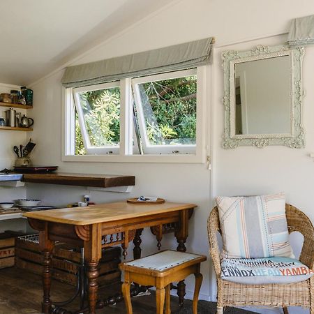 Haumoana Herb Cottage Экстерьер фото