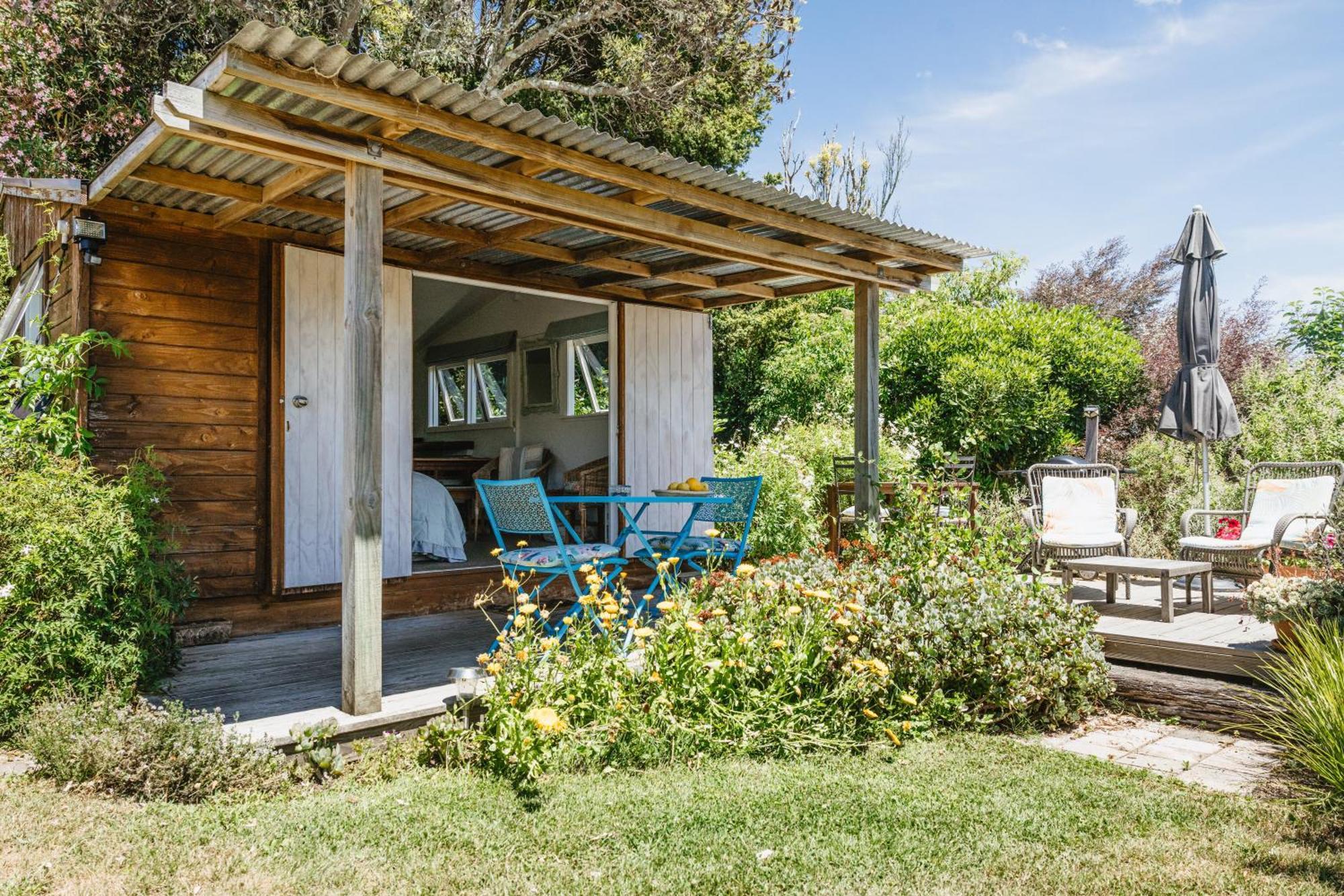 Haumoana Herb Cottage Экстерьер фото
