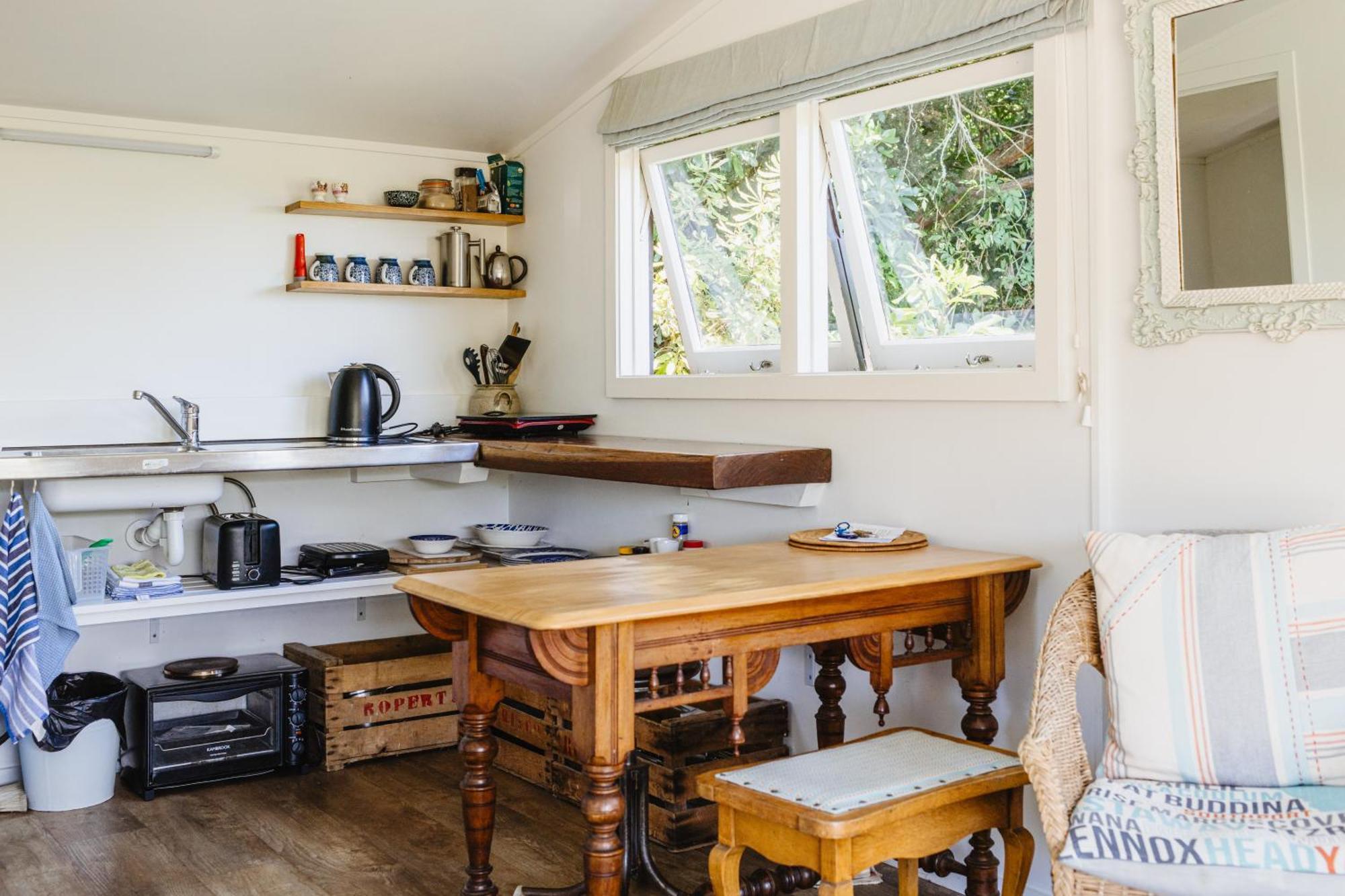 Haumoana Herb Cottage Экстерьер фото