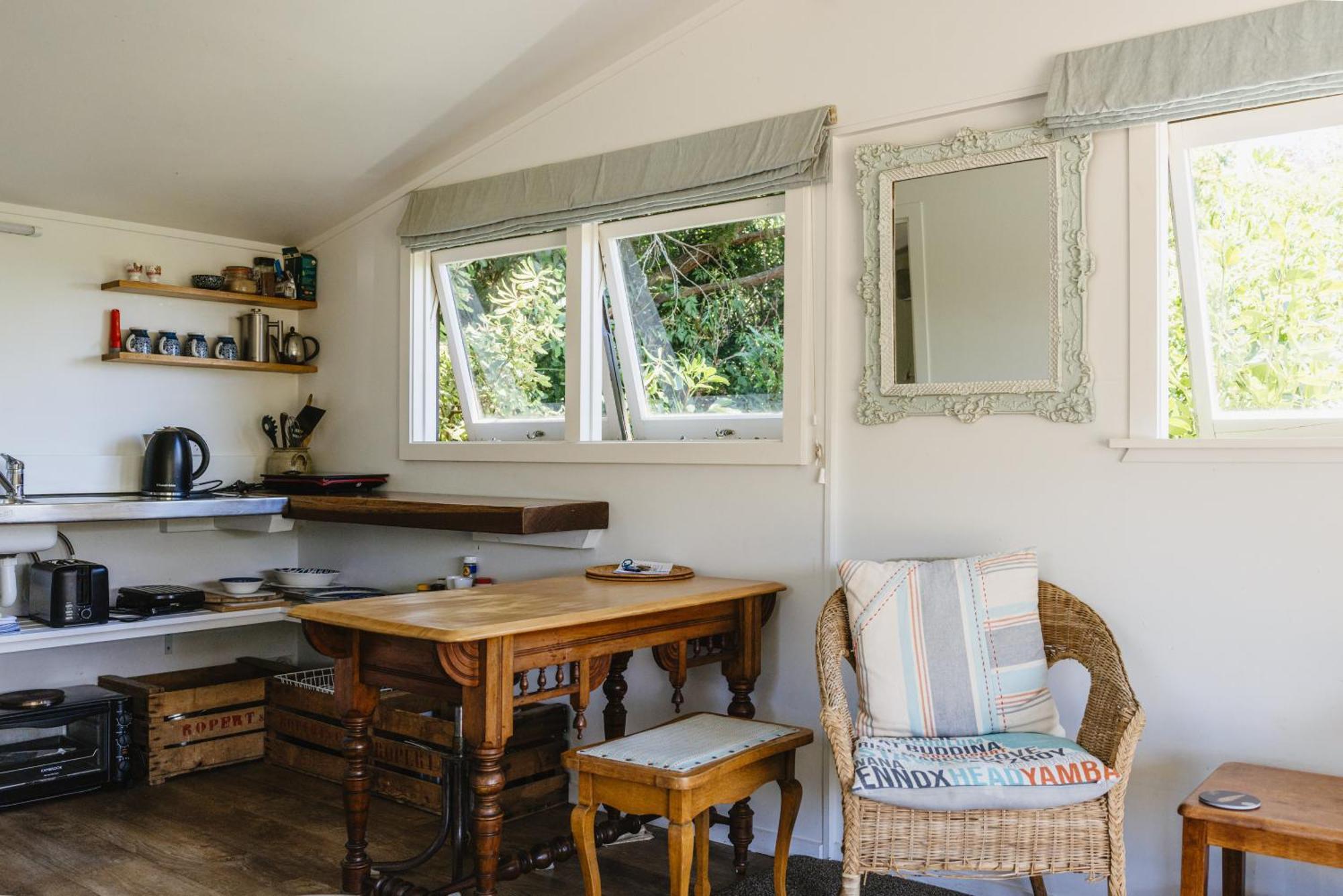Haumoana Herb Cottage Экстерьер фото