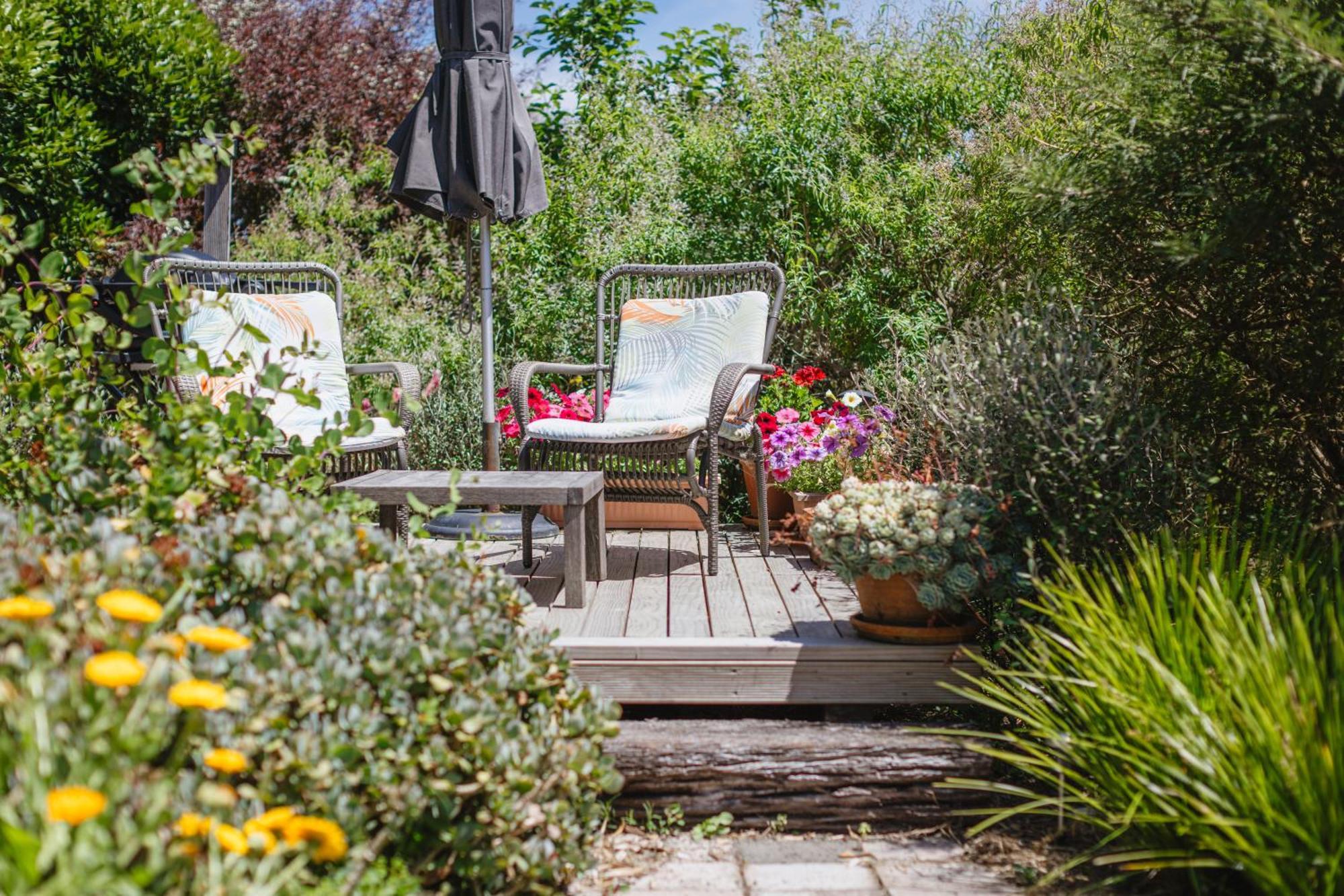Haumoana Herb Cottage Экстерьер фото