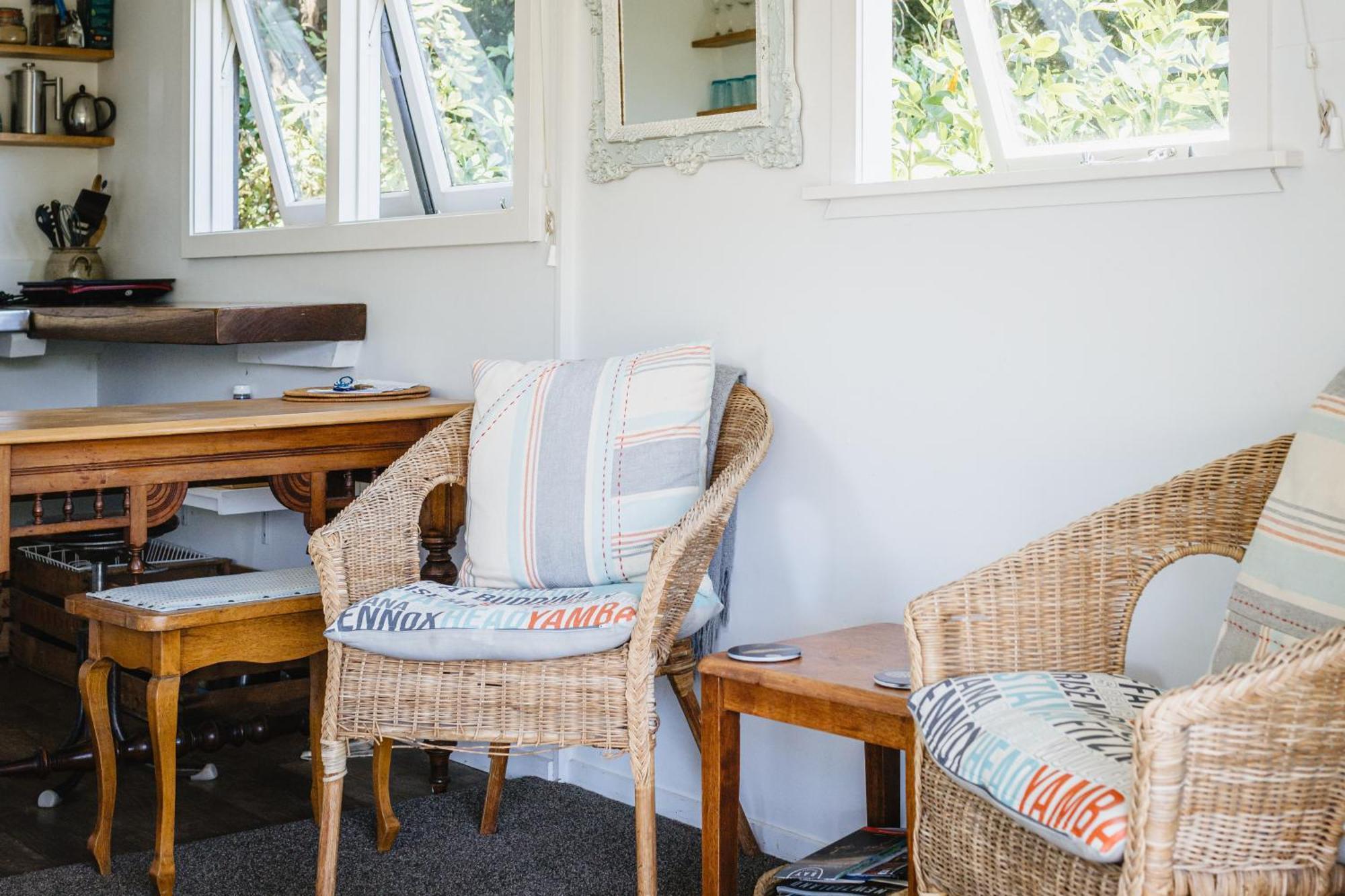 Haumoana Herb Cottage Экстерьер фото